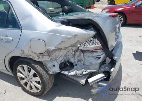 2007 Honda Accord 3.0 Ex z USA, uszkodzony, nr VIN 1HGCM66887A009973